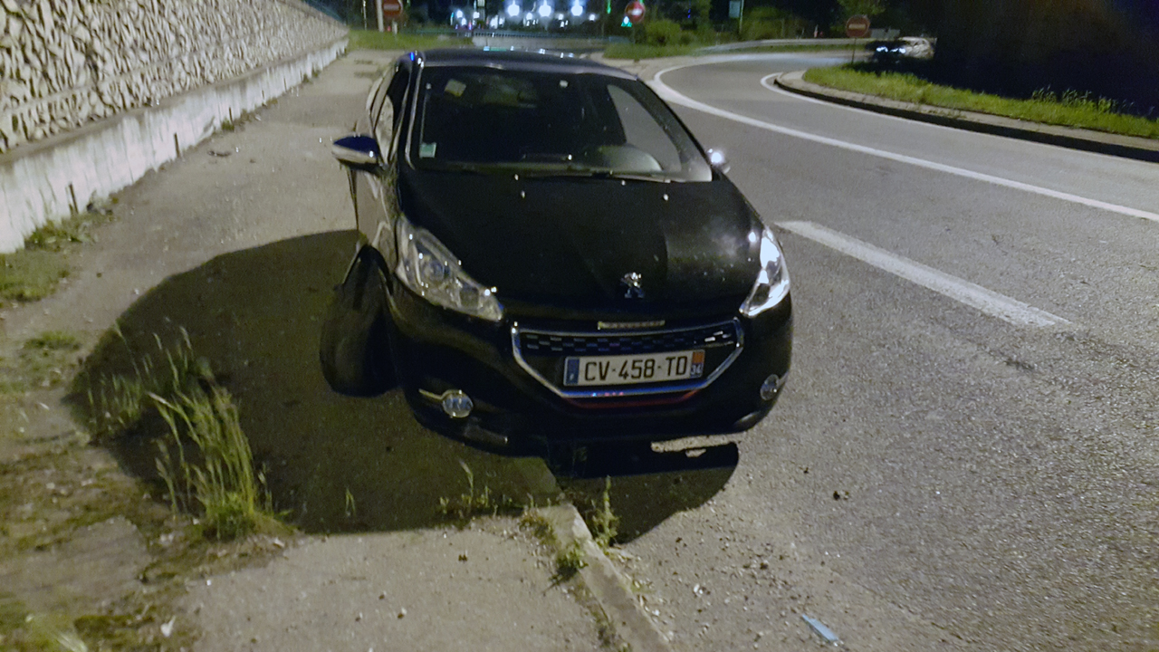 [PHOTOS]>Les Peugeot 208 GTi accidentées ! Page 12