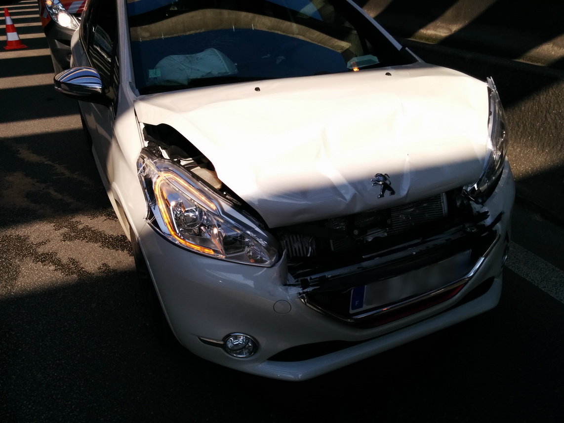 [PHOTOS]>Les Peugeot 208 GTi accidentées ! Page 9